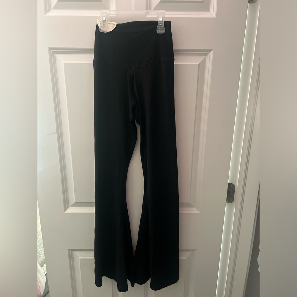 NWT aerie black crossover flares (short length)